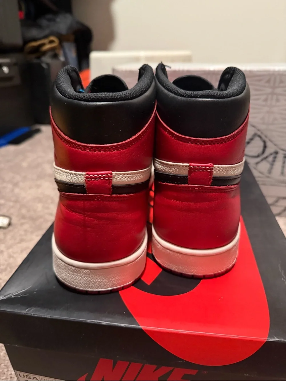 Air Jordan 1 - bred toe 2018